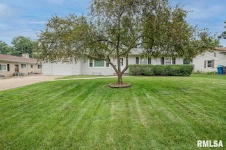 4210 27th Ave, Rock Island, IL 61201
