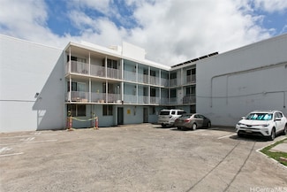 94-133 Pupupuhi St Unit 302, Waipahu, HI 96797