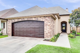 508 Highland View Dr, Youngsville, LA 70592