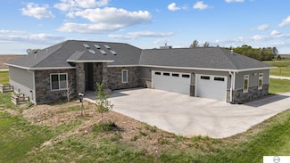 18980 SW 66th St, Crete, NE 68333