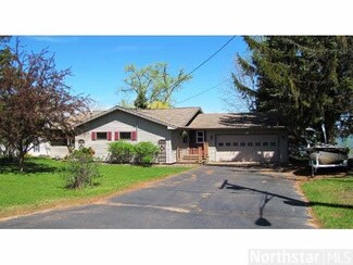 512 W Lake Dr, Shell Lake, WI 54871