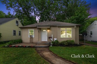 1320 Edith Ave NE, Grand Rapids, MI 49505