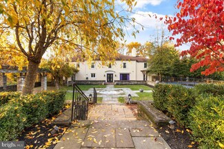 1214 Valley Rd, Villanova, PA 19085