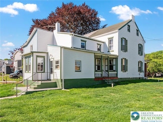 204 S Kemp St, Lyon Station, PA 19536