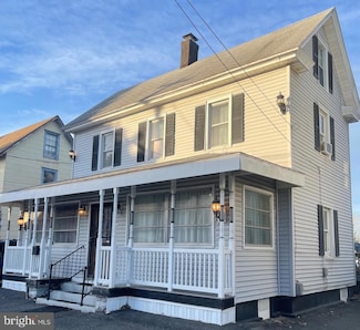 211 W 6th St, Laurel, DE 19956