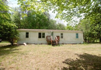 16923 Trufant Ave NE, Sand Lake, MI 49343