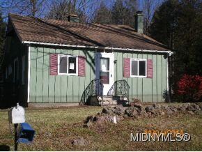 425 Rider Rd, Clayville, NY 13322