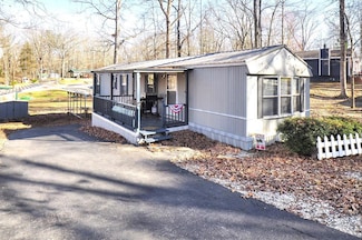 175 Gracy Dr, Springville, TN 38256