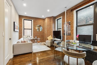 24 Ave a Unit 4-A, New York, NY 10009