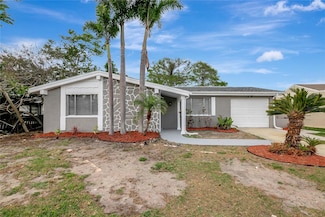 4111 Stratfield Dr, New Port Richey, FL 34652
