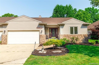 26218 James Dr, Grosse Ile, MI 48138