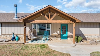 6335 Watson Rd, Sulphur, OK 73086