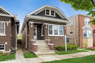 1521 Cuyler Ave, Berwyn, IL 60402