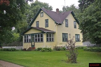 26602 595th Ave, Winthrop, MN 55396