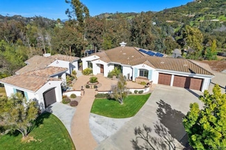 3358-60 Gigi Ct, Fallbrook, CA 92028