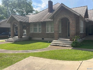 715 Main St E, Hartselle, AL 35640
