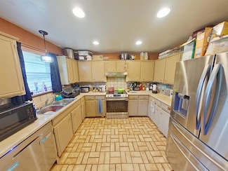 2317 County Road 1268, Blanchard, OK 73010