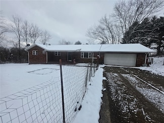 429 Paris Colliers Rd, Burgettstown, PA 15021