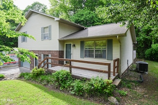 1401 Colony Cir, Morristown, TN 37813