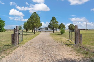 86 E Cummings, Moriarty, NM 87035