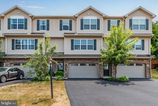 178 Old Schoolhouse Ln, Mechanicsburg, PA 17055