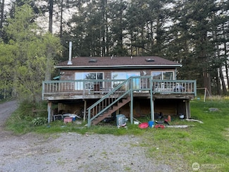39 Otter's Lair Ln, Eastsound, WA 98245