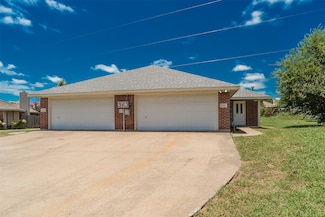 2747 Malibu Ct, Glenn Heights, TX 75154
