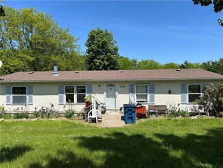 1583 SW State Route 2, Holden, MO 64040
