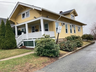 21 Chicago Ave, Groton, CT 06340