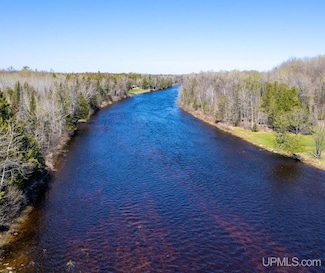 14327 Choo Trail, Rock, MI 49880