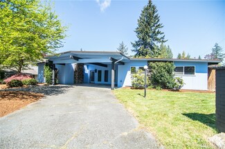 304 NW 199th St, Shoreline, WA 98177