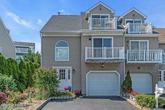 134 Marina Bay Ct, Highlands, NJ 07732