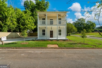 621 Arthur St, Lagrange, GA 30241