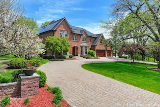 1400 Banbury Rd, Inverness, IL 60067