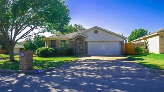 2748 Brea Canyon Rd, Fort Worth, TX 76108