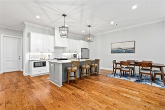 3055 Crestmont Ct, Opelika, AL 36801