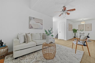 7635 Guadalupe St Unit 103, Austin, TX 78752