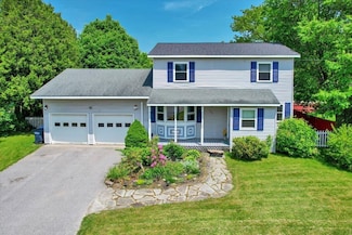 191 Sand Hill Rd, Essex Junction, VT 05452