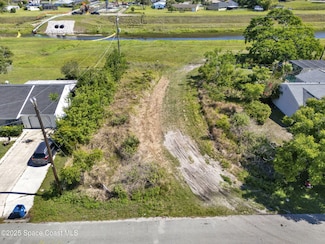 1563 Omega St NE, Palm Bay, FL 32907