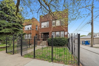 5527 W Potomac Ave, Chicago, IL 60651