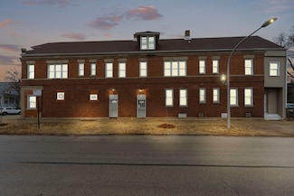 8559 S Escanaba Ave, Chicago, IL 60617