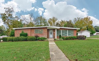 4 W Morris St, Samson, AL 36477