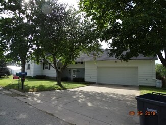 529 N Clinton St, Princeton, WI 54968