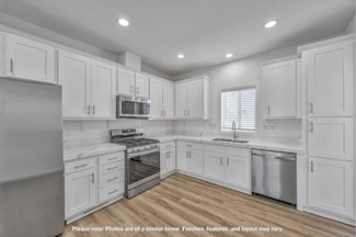 440 Moffett Blvd, Mountain View, CA 94043