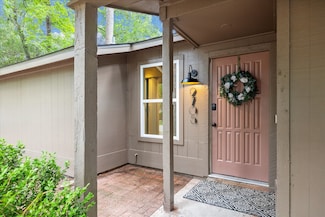 2705 S Millbend Dr, Spring, TX 77380