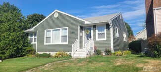 60 Laurence Pkwy, South Amboy, NJ 08879