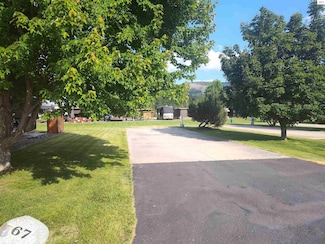 67 Bogie Ln, Blanchard, ID 83804