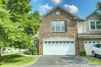 1401 Millbrook Dr, Algonquin, IL 60102