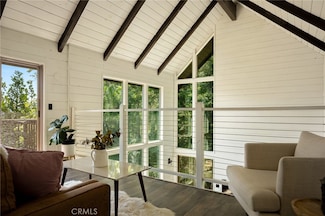 332 Grizzly Rd, Lake Arrowhead, CA 92352