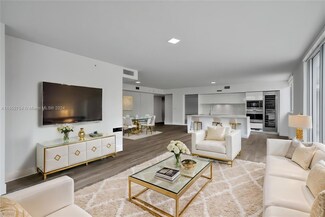 9521 E Bay Harbor Dr Unit 301-302, Bay Harbor Islands, FL 33154